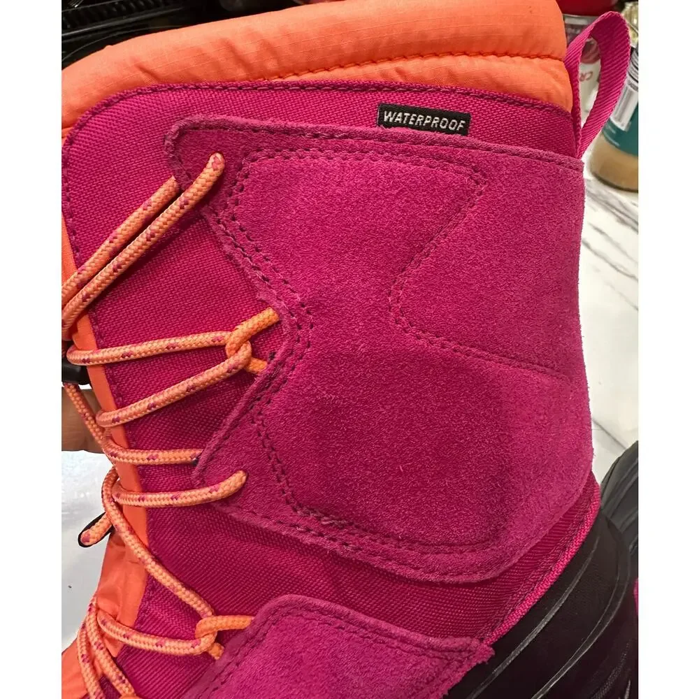 The North Face Alpenglow Waterproof Winter boots Girls NEW Size 5